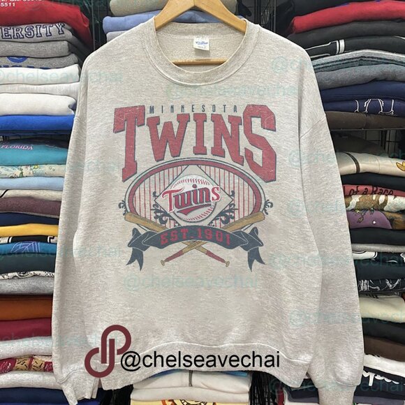 Vintage Minnesota Twins Baseball Sweatshirt Retro MLB Minnesota Twins Shirt Tee - Picture 1 of 2
